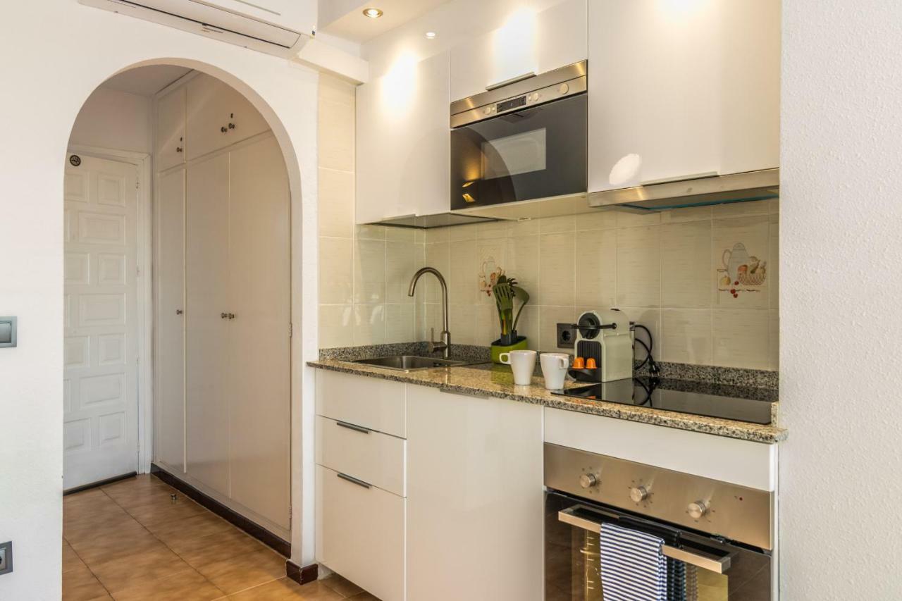 Holidays Penthouse Vues Panoramiques Sur Le Port Naval,Un Sejour Elegant Assure " Wifi Parquing Gratuit Roses Eksteriør bilde